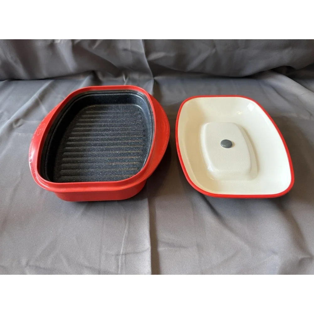Vtg Range Mate Red White Rectangular Nonstick Microwave Grill Pan Covered Korean